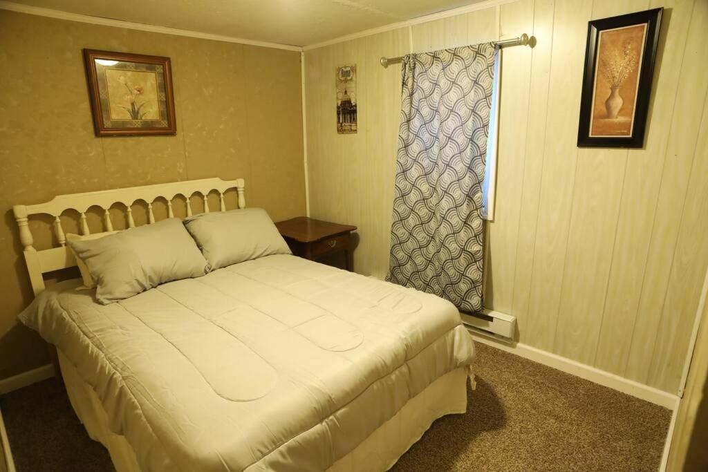 3-Bedroom Apt. Ideal Location Near New River Gorge Фейетвилл Экстерьер фото